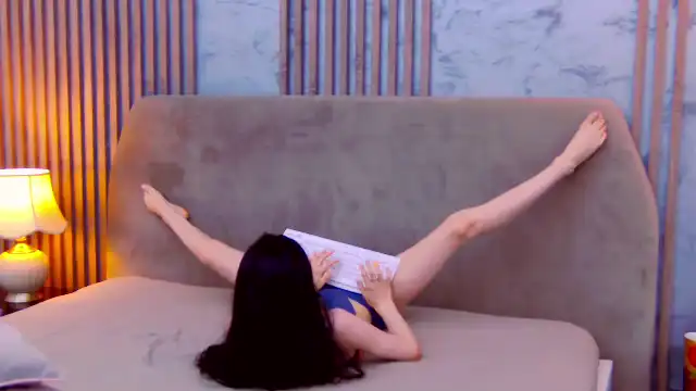 Hannah-Reynold - Flirt4Free Free Video - 2025 04-11 00:50:10
