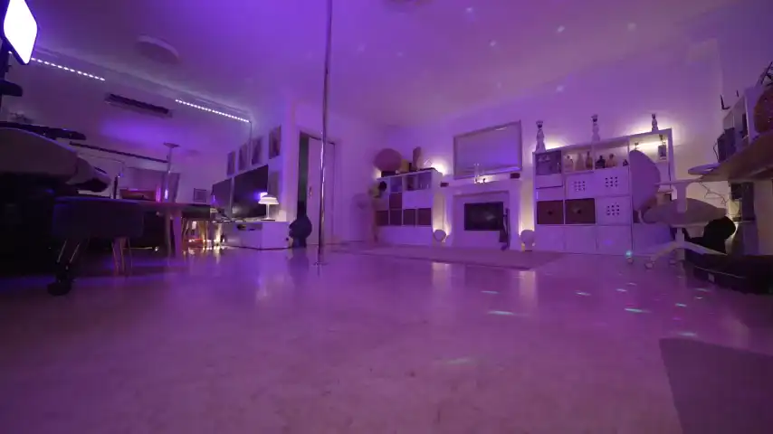 Hannahjames710 - Chaturbate Hot Show Video - 2025 03-11 03:57:57