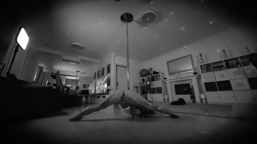 Hannahjames710 - Chaturbate Private Video - 2025 05-10 04:41:17