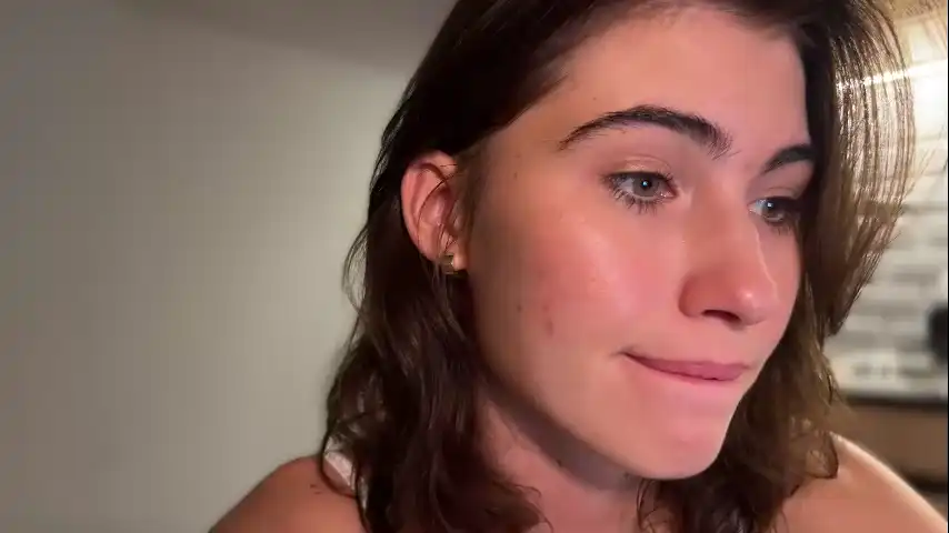 Helensheaven - Chaturbate Hot Show Video - 2025 01-18 24:14:06