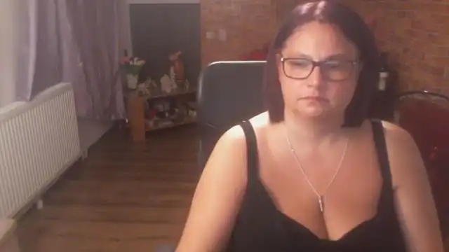Hellen37 - Cams Free Video - 2025 05-03 03:47:32