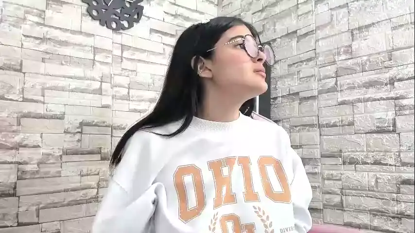 Hera_Elis - Chaturbate Record Video - 2025 01-08 02:06:44