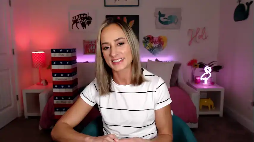 Holihurricane - Chaturbate Private Video - 2025 04-03 02:18:31
