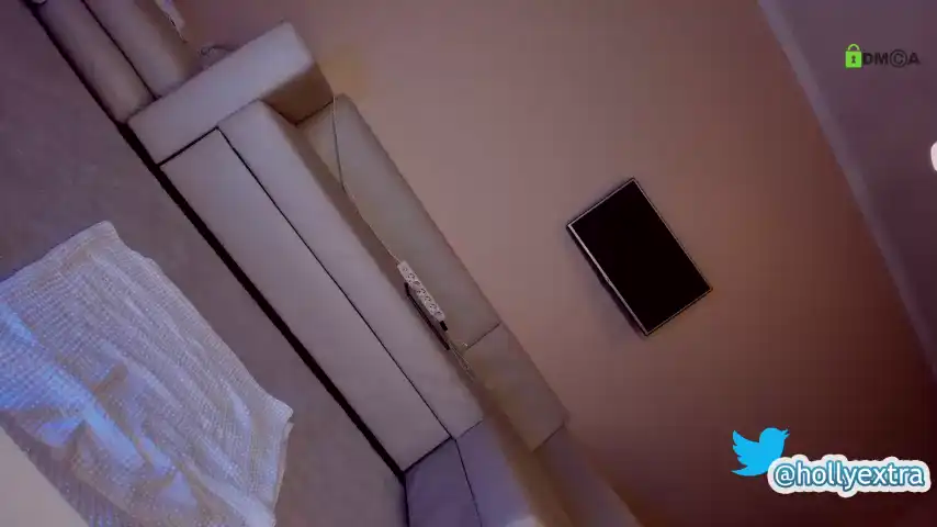 Hollyextra - Chaturbate Free Video - 2025 01-27 09:26:53