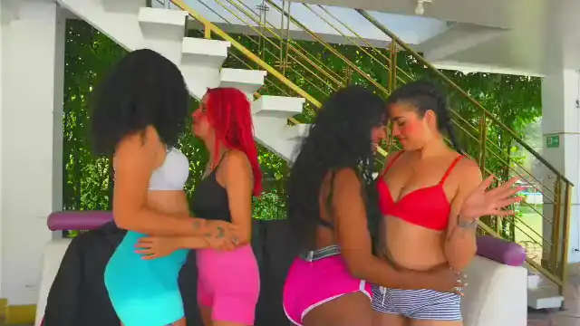 Island-Girls - Flirt4Free Live Video Recording - 2025 05-02 11:16:00