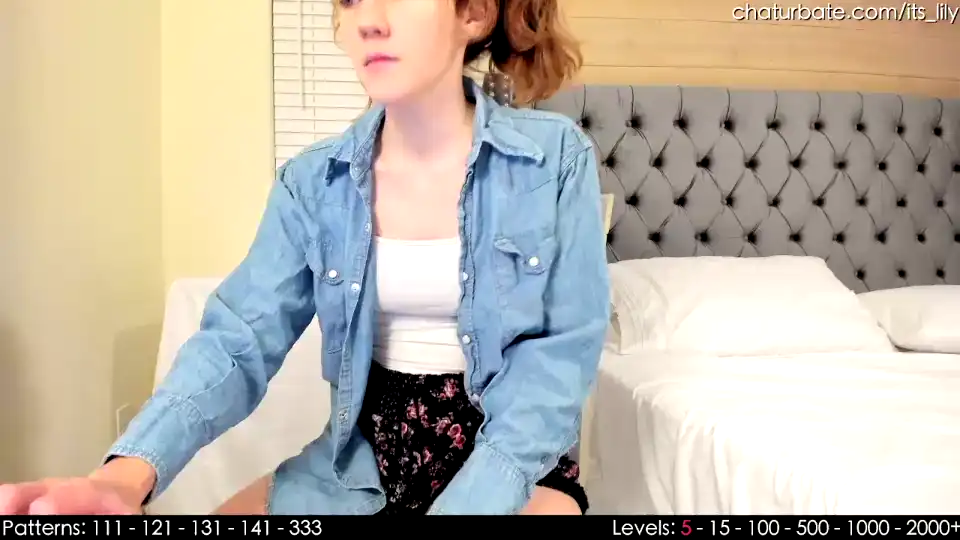Its_Lily - Chaturbate Hot Show Video - 2025 04-08 24:35:37