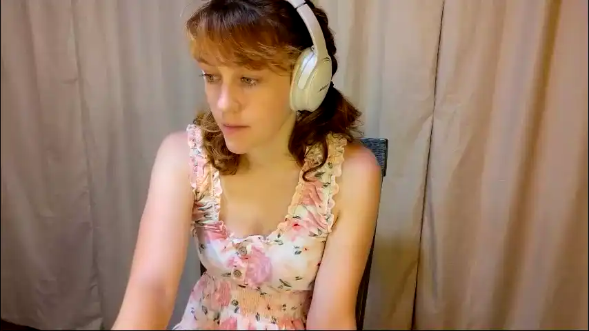 Its_Lily - Chaturbate Private Video - 2025 04-02 11:40:41