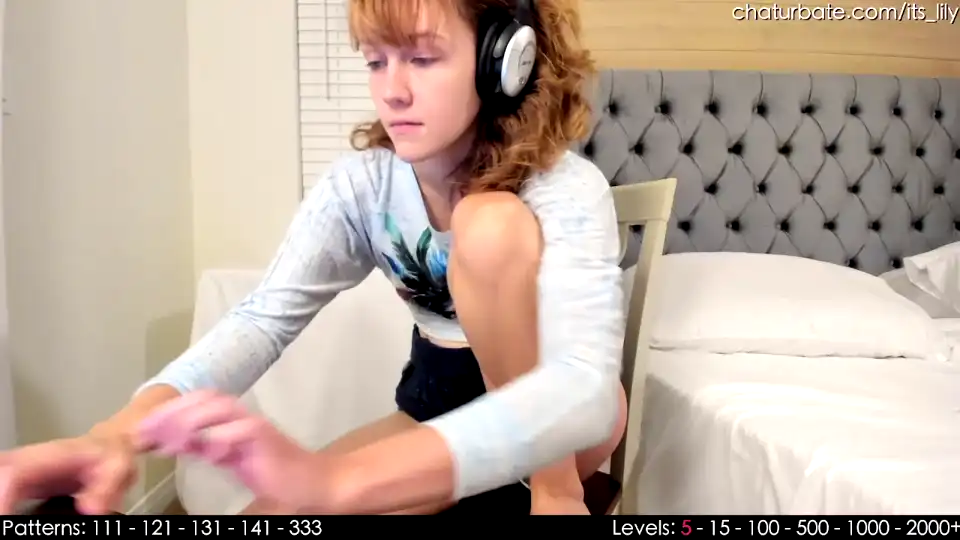 Its_Lily - Chaturbate Record Video - 2025 03-07 11:39:33