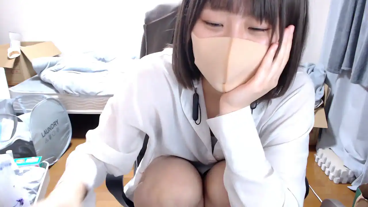 Izumi__123 - Stripchat Live Video Recording - 2025 04-09 10:45:38