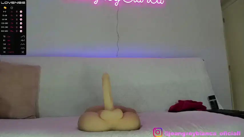 Jeangreybianca - Chaturbate Free Video - 2025 01-19 12:50:14
