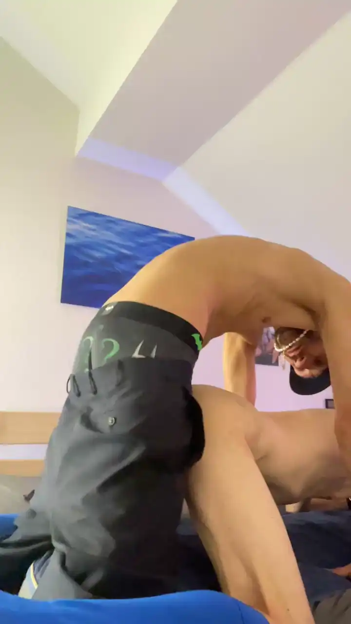 Jeans_Boy - Cam4 Free Video - 2025 02-05 03:11:08