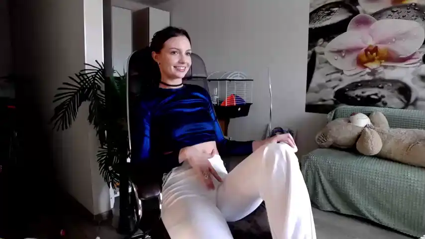 Jennycutey - Chaturbate Free Video - 2025 05-03 08:43:20
