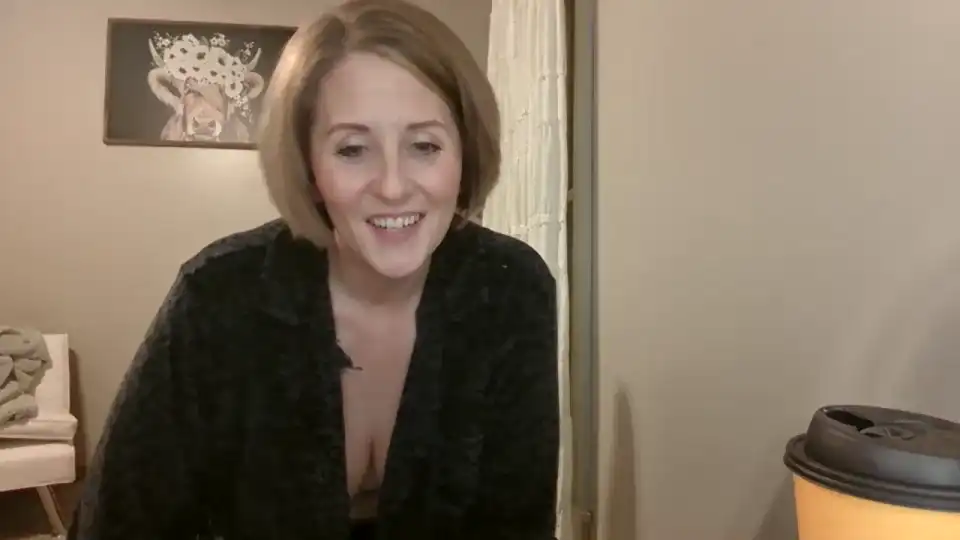 Joliexx41 - Chaturbate Record Video - 2025 05-02 03:15:47