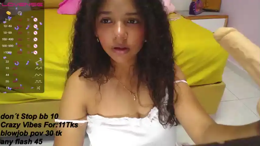 Joycehopper - Chaturbate Free Video - 2025 03-08 03:15:18
