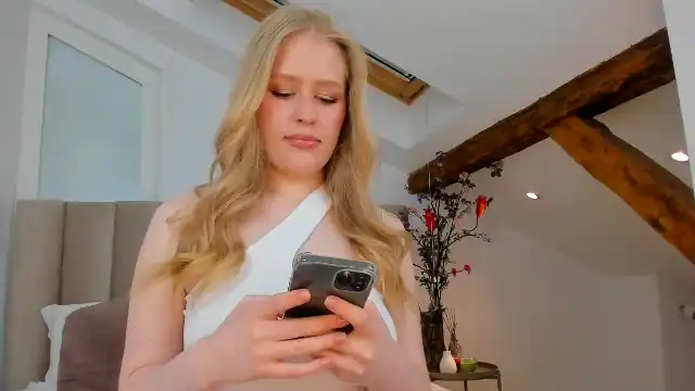 Juliajae - Flirt4Free Hot Show Video - 2025 01-05 20:11:49