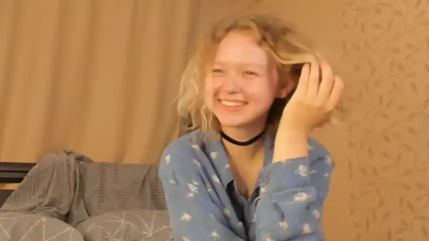 Juliesalazar - Chaturbate Private Video - 2025 02-08 13:26:57