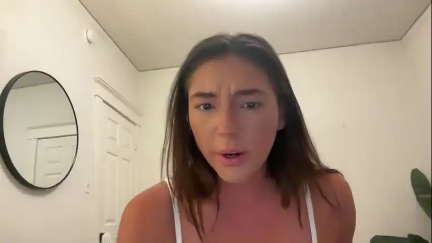 Katerinavalentine - Chaturbate Free Video - 2025 01-19 04:40:02