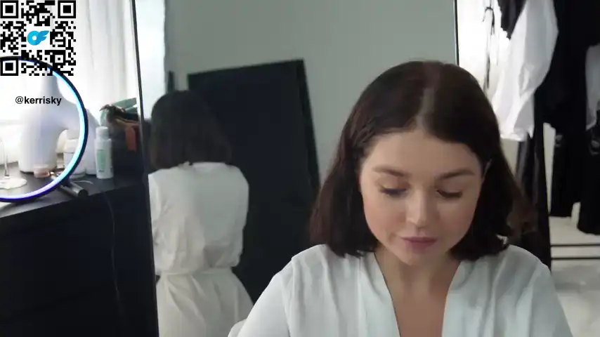 Kerrisky - Chaturbate Hot Show Video - 2025 05-05 10:13:42
