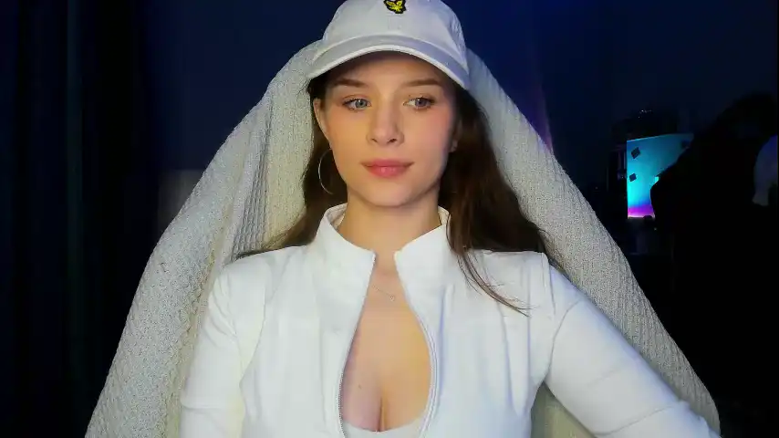 Ketlinrous - Chaturbate Live Video Recording - 2025 03-09 11:04:32